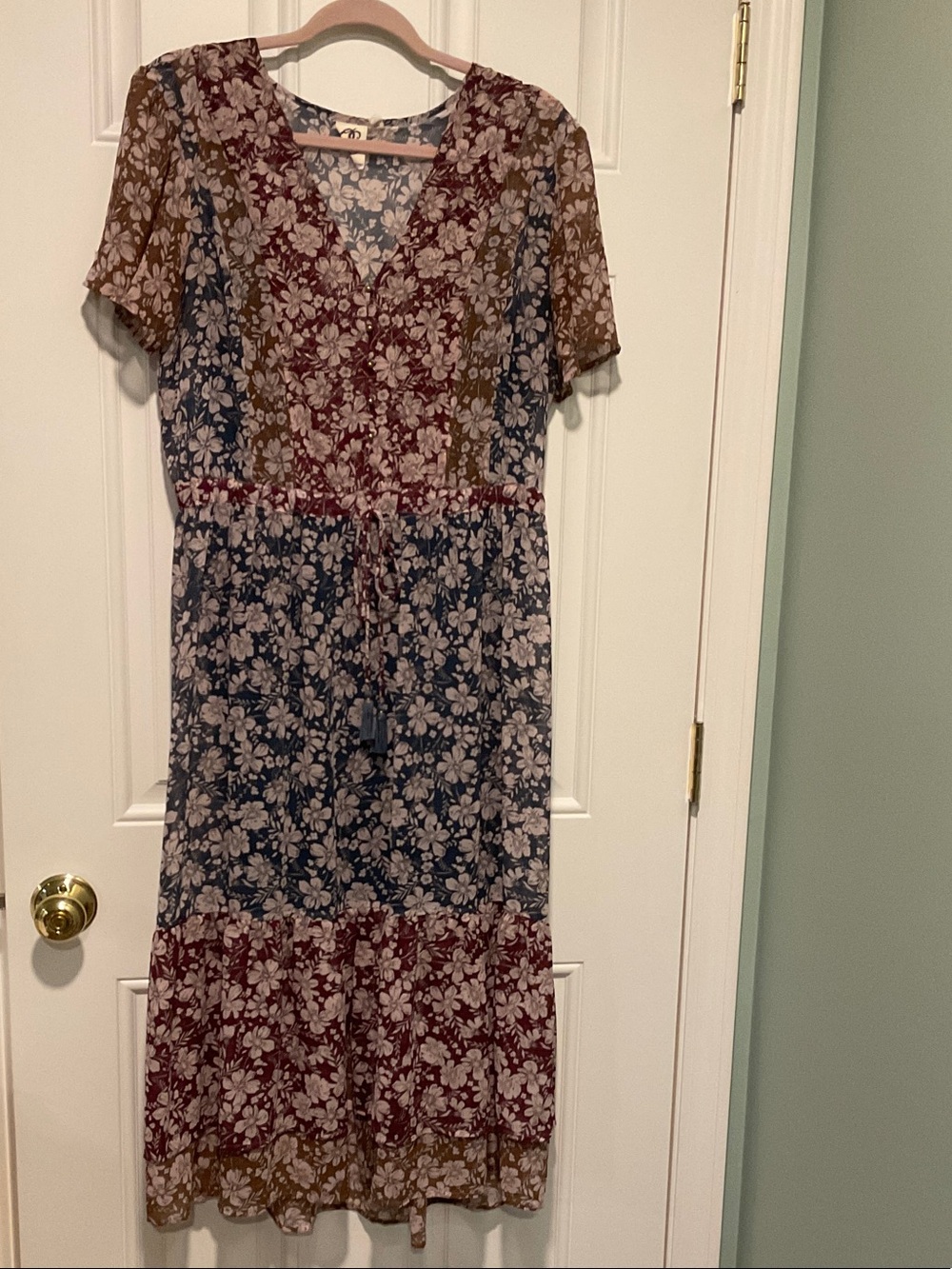 Floral Tiered Midi Dress with V-Neck and Drawstring Waist - Navy, Burgundy & Tan